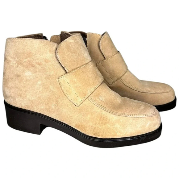 Hush Puppies Waterproof Suede-like Casual Square Toe Ankle Boots in Tan, size 8 - Picture 1 of 7
